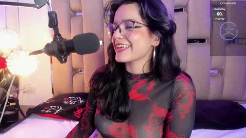 Snapshot of valeriekay_ chatting on February 2025 07:09:01 PM Valeria online show from February 2025 07:09:01 PM