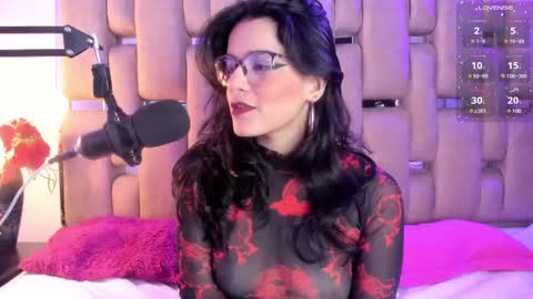 Snapshot of valeriekay_ chatting on March 2025 12:57:02 PM Valeria online show from March 2025 12:57:02 PM