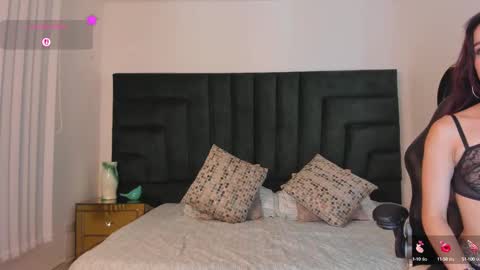 valeriemattson_ online show from September 2025 01:48:02 PM