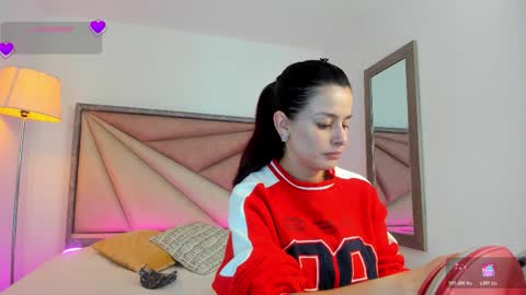 valeriemattson_ online show from October 2025 05:57:02 PM