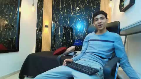 Snapshot of valerihot_1 chatting on March 2026 03:03:02 AM VALERIO online show from March 2026 03:03:02 AM