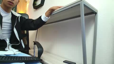 Snapshot of valerihot_1 chatting on March 2026 03:01:02 AM VALERIO online show from March 2026 03:01:02 AM