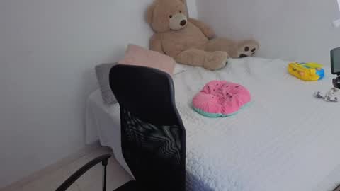valerihouse_ online show from July 2026 01:16:01 AM