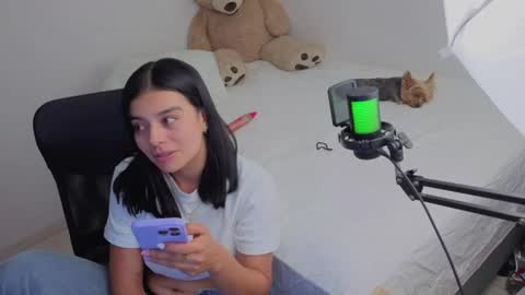 valerihouse_ online show from July 2026 01:42:01 AM
