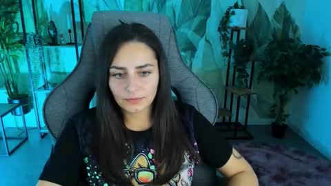 Valerie online show from October 2025 04:18:02 PM