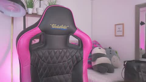 Valery Belmort online show from February 2026 12:22:02 PM