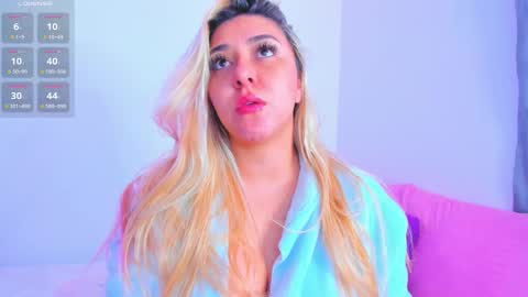 Snapshot of valery_kils chatting on October 2025 12:50:01 PM VALERY online show from October 2025 12:50:01 PM