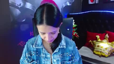 Snapshot of valery_meer_ chatting on December 2024 11:44:01 AM Valeria online show from December 2024 11:44:01 AM