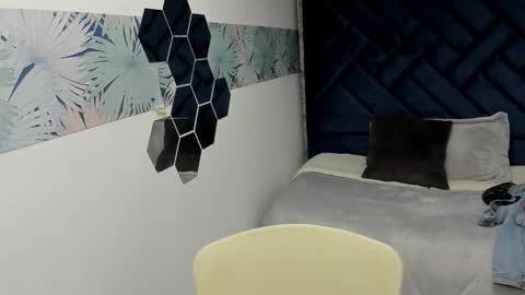 Snapshot of valery_more__ chatting on November 2025 12:27:02 PM VALERY MORE online show from November 2025 12:27:02 PM