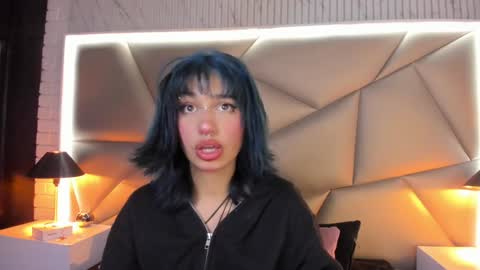 valery_smith15 online show from January 2025 06:28:02 AM