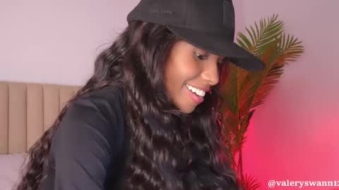 Snapshot of valery_swan1 chatting on September 2025 04:39:02 AM Valery swan1 online show from September 2025 04:39:02 AM