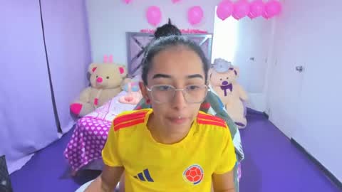 Snapshot of valery_taylor_1 chatting on June 2026 02:32:02 AM valery online show from June 2026 02:32:02 AM