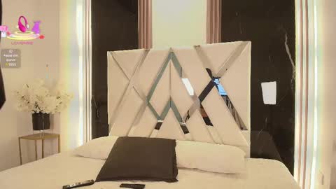 Val online show from February 2025 12:24:01 PM