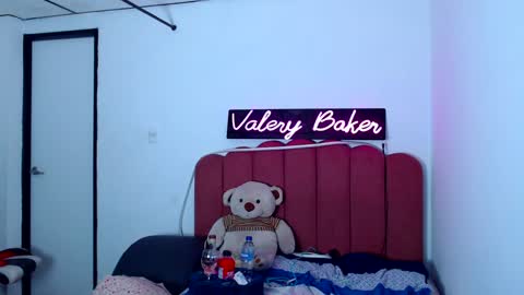 Snapshot of valerybaker1 chatting on December 2024 02:08:02 AM B V Naughty online show from December 2024 02:08:02 AM