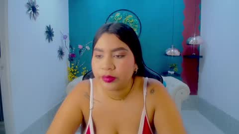 Snapshot of valerybliss_ chatting on April 2026 11:28:01 PM Valery online show from April 2026 11:28:01 PM