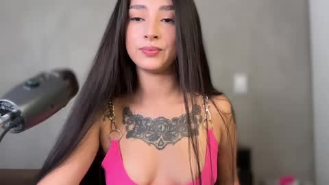 Valery online show from May 2026 04:00:01 PM