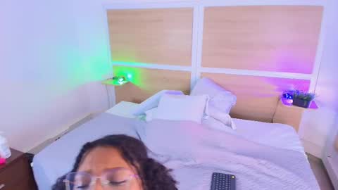 Valery  online show from February 2026 01:04:02 PM