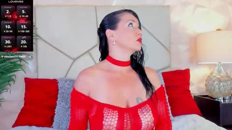 Snapshot of valerydiamond_ chatting on February 2026 08:21:01 PM Valery online show from February 2026 08:21:01 PM