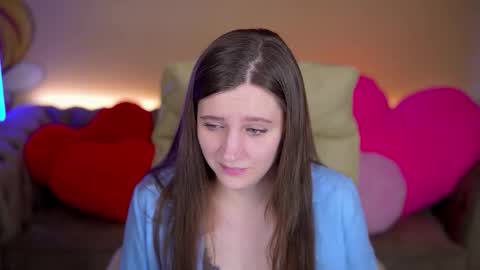 V A L E R Y  M U R online show from February 2026 08:05:01 PM