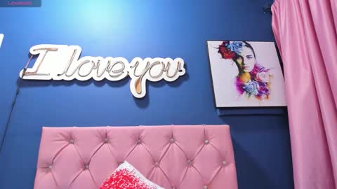 valery online show from September 2025 08:03:01 PM