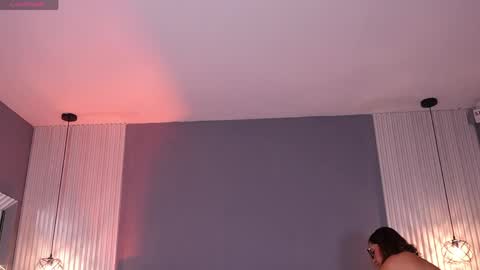 Carla online show from April 2026 11:01:02 AM