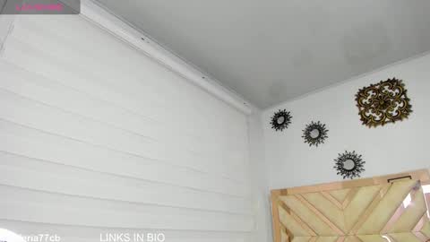 Snapshot of valeryrossee chatting on January 2025 02:48:02 AM VALERIA online show from January 2025 02:48:02 AM