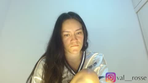 Val online show from September 2025 12:00:02 AM