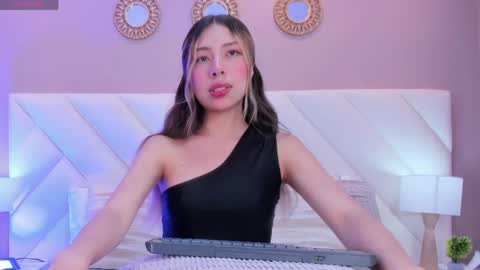 Valey  online show from April 2026 02:04:01 PM