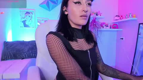 Valkiria online show from November 2025 04:59:01 AM