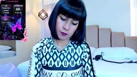 Snapshot of valkiria_wine chatting on March 2026 12:53:01 PM Valki online show from March 2026 12:53:01 PM