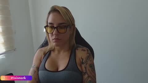 Snapshot of valkyriarose chatting on March 2026 03:41:01 PM Isis online show from March 2026 03:41:01 PM