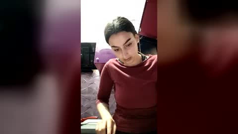 Valerie Val V online show from June 2026 04:53:01 PM