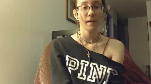 Snapshot of valleriestarr chatting on January 2025 04:15:01 AM Vallerie Starr online show from January 2025 04:15:01 AM