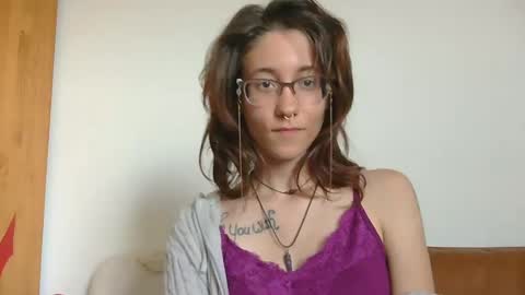 Snapshot of valleriestarr chatting on September 2025 11:04:01 PM Vallerie Starr online show from September 2025 11:04:01 PM