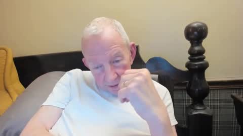 Snapshot of valleylaker chatting on December 2024 08:22:01 AM valleylaker online show from December 2024 08:22:01 AM