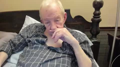 Snapshot of valleylaker chatting on February 2026 09:26:01 AM valleylaker online show from February 2026 09:26:01 AM