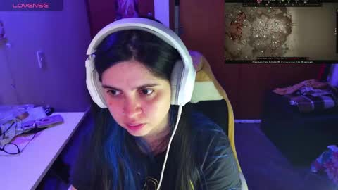 Snapshot of vallolet1_ chatting on January 2025 03:13:01 AM Im Violet online show from January 2025 03:13:01 AM