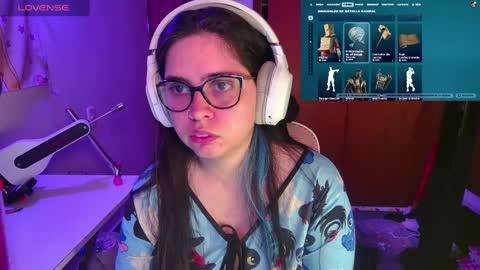 Snapshot of vallolet1_ chatting on February 2025 02:21:01 AM Im Violet online show from February 2025 02:21:01 AM