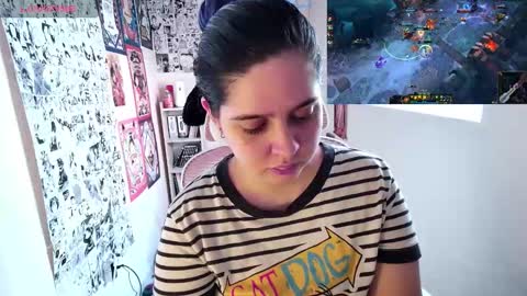 Snapshot of vallolet1_ chatting on October 2025 09:41:01 PM Im Violet online show from October 2025 09:41:01 PM