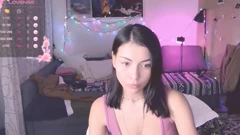 Little Devil online show from February 2025 07:35:01 PM