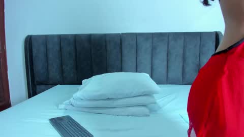 Snapshot of valtira_nova chatting on February 2025 03:43:02 AM valtira nova online show from February 2025 03:43:02 AM