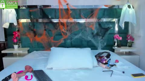 Snapshot of valtira_nova chatting on October 2025 07:37:02 PM valtira nova online show from October 2025 07:37:02 PM