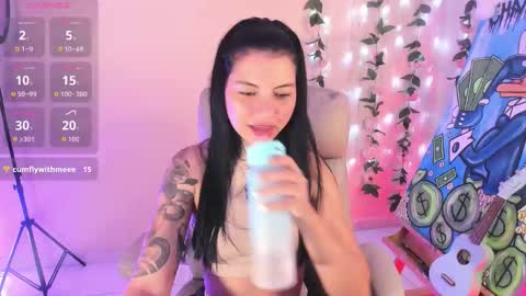 Snapshot of valu_57 chatting on December 2025 03:19:02 PM Valu online show from December 2025 03:19:02 PM