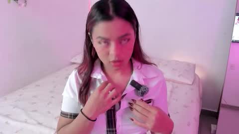 Snapshot of valy_shyness chatting on November 2025 04:00:02 AM valy_shyness online show from November 2025 04:00:02 AM