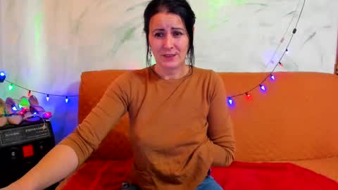 Snapshot of valysexybarbie chatting on February 2025 12:47:01 PM valentina online show from February 2025 12:47:01 PM