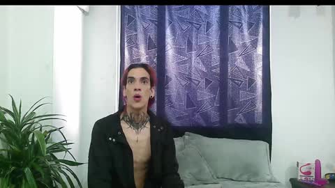 Snapshot of vamp_noah chatting on December 2024 09:09:02 PM Vamp Noah and Dan online show from December 2024 09:09:02 PM