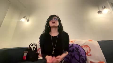 vampgatita online show from April 2026 12:30:02 AM