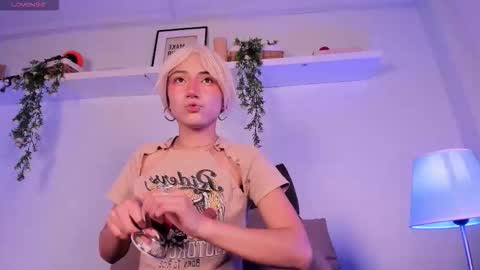 vamp  online show from December 2025 12:17:02 AM