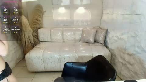 vampkitty_r online show from April 2026 01:37:02 PM