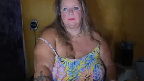 vampwoman online show from July 2026 05:48:01 AM